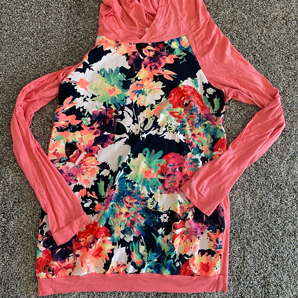 Boutique Hoodie With Floral Front Coral Color Size M